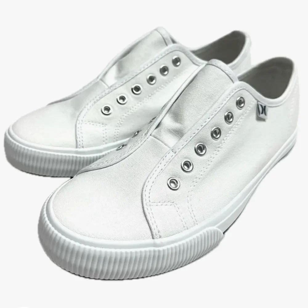 🔺️NWT Hurley White "Chloe" Slip-On Sneakers Size 6.5